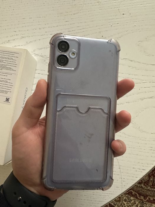 Продам Galaxy A04e в идеальном состоянии