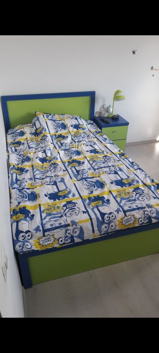 Dormitor copii culoare albastru cu verde