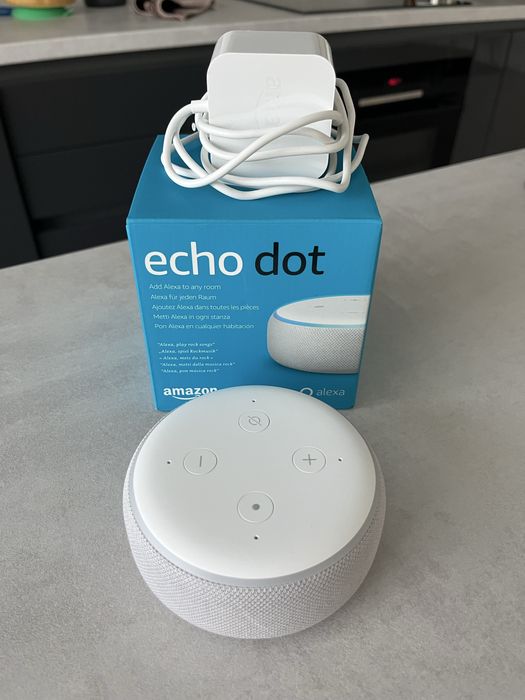 Нова Смарт тонколона Amazon Alexa