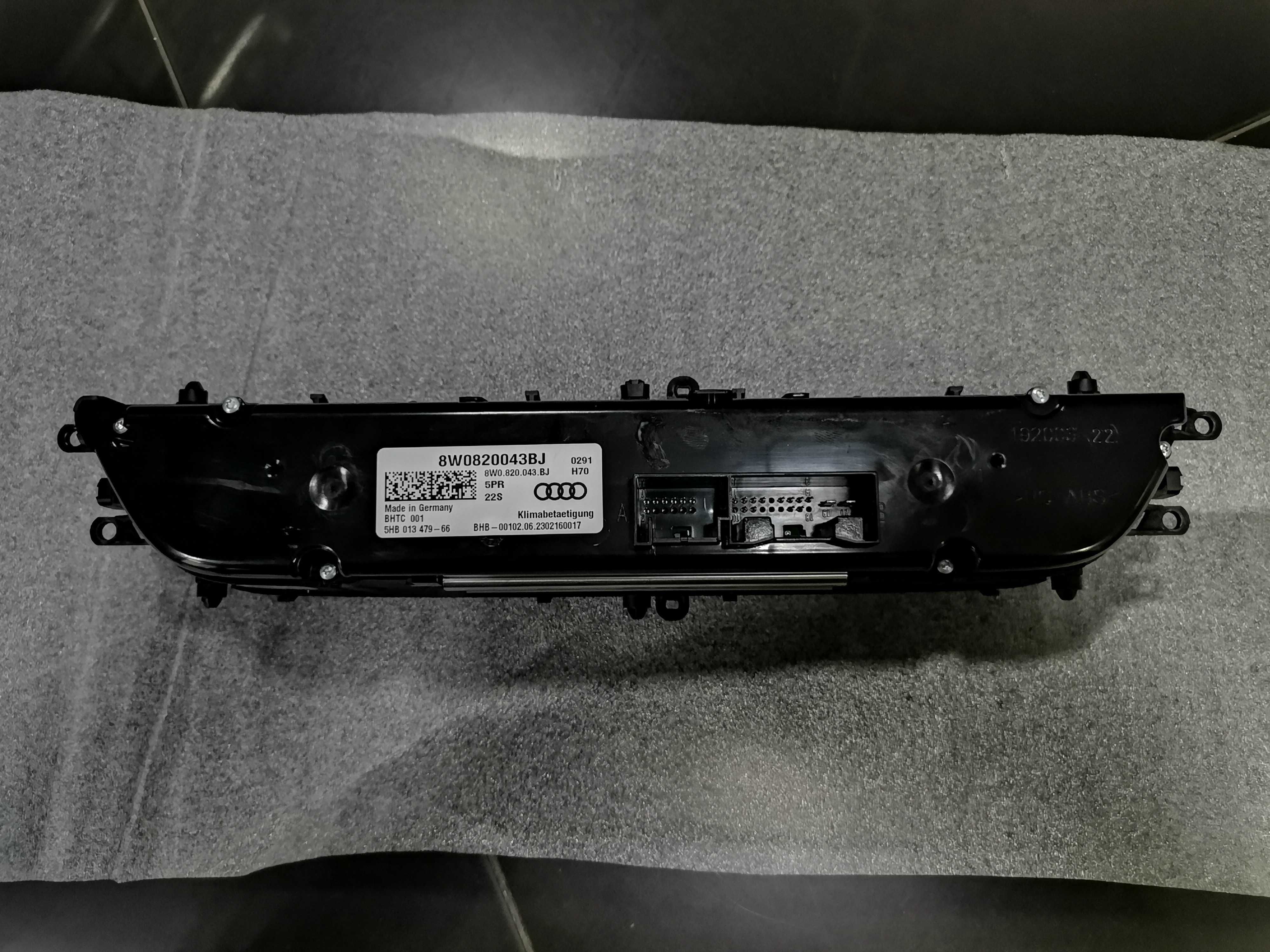 Нов Панел за Управление Климатик Audi A4 B9 8W A5 F5 Q5 FY 8W0820043BJ