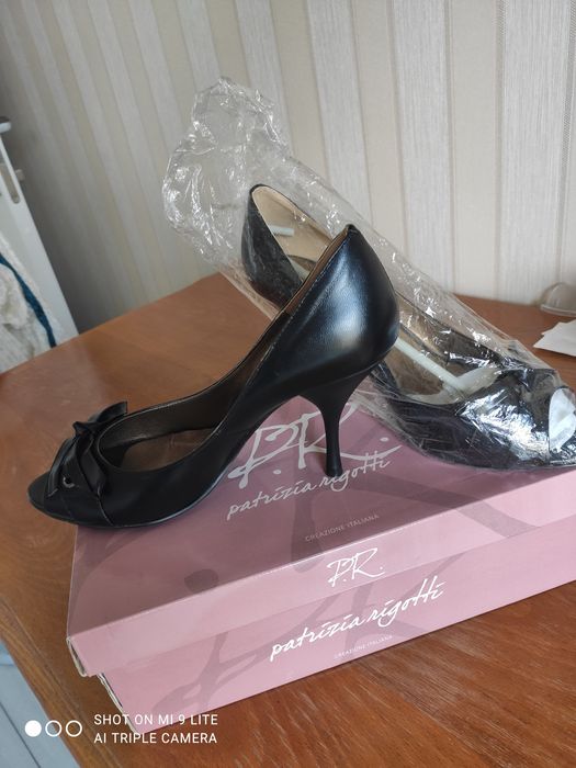 Pantofi mărimea 40 Noi