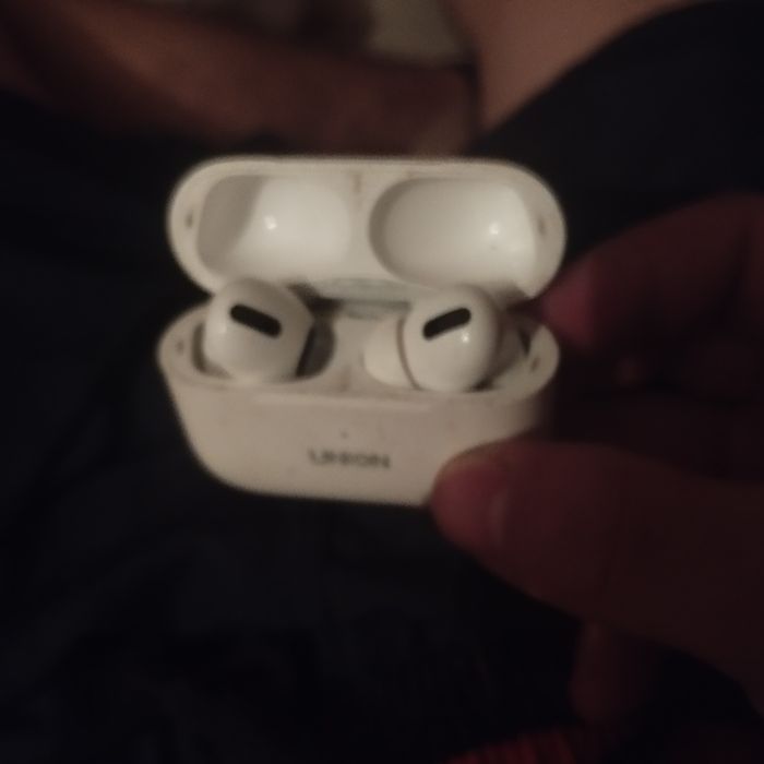 Продам наушники не дорого