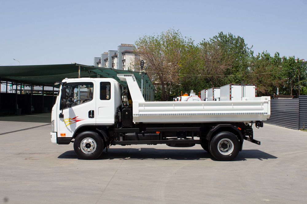 Автосамосвал FAW Tiger V (4 м³)