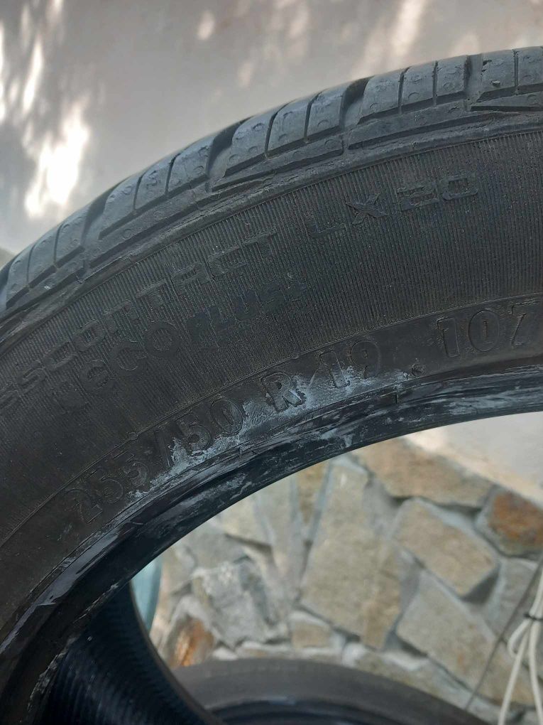 Летни гуми Continental 255/50 R19