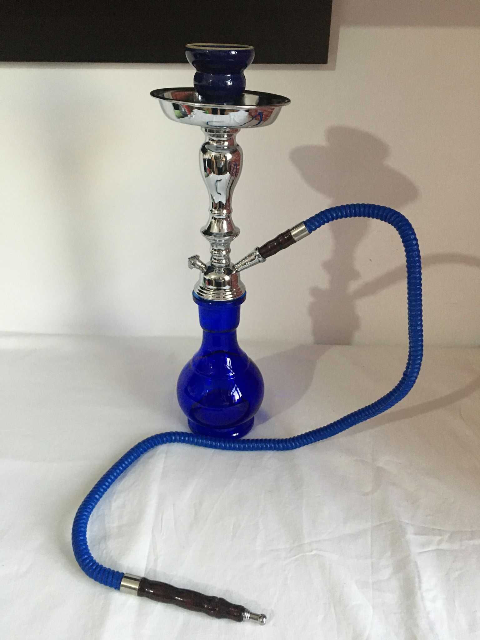 Narghilea / shisha nouă 2 furtune 30 cm. SIGILAT!