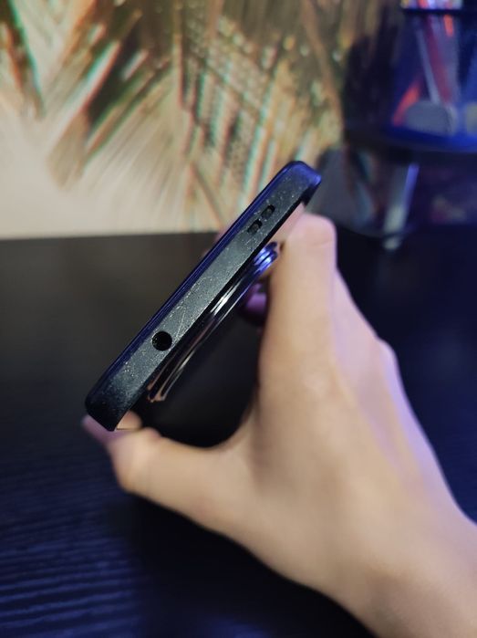 Redmi A3 - Elegant si Frumos