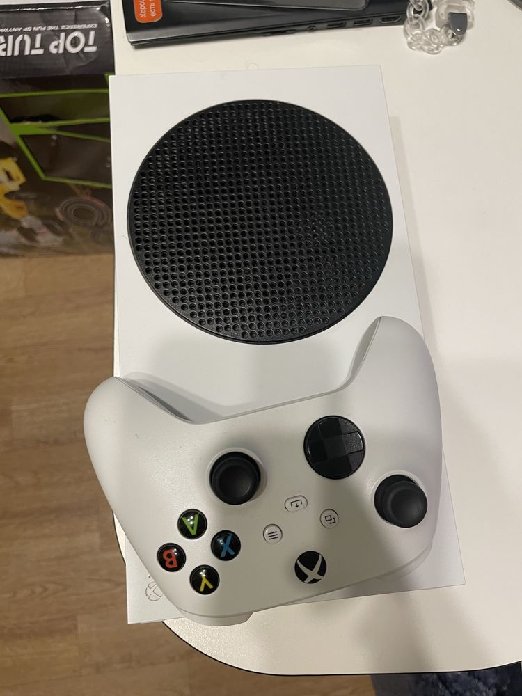Xbox series s 512 гб