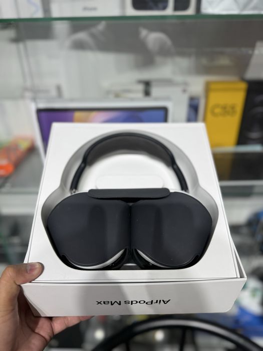 AirPods Max, 1-е поколение