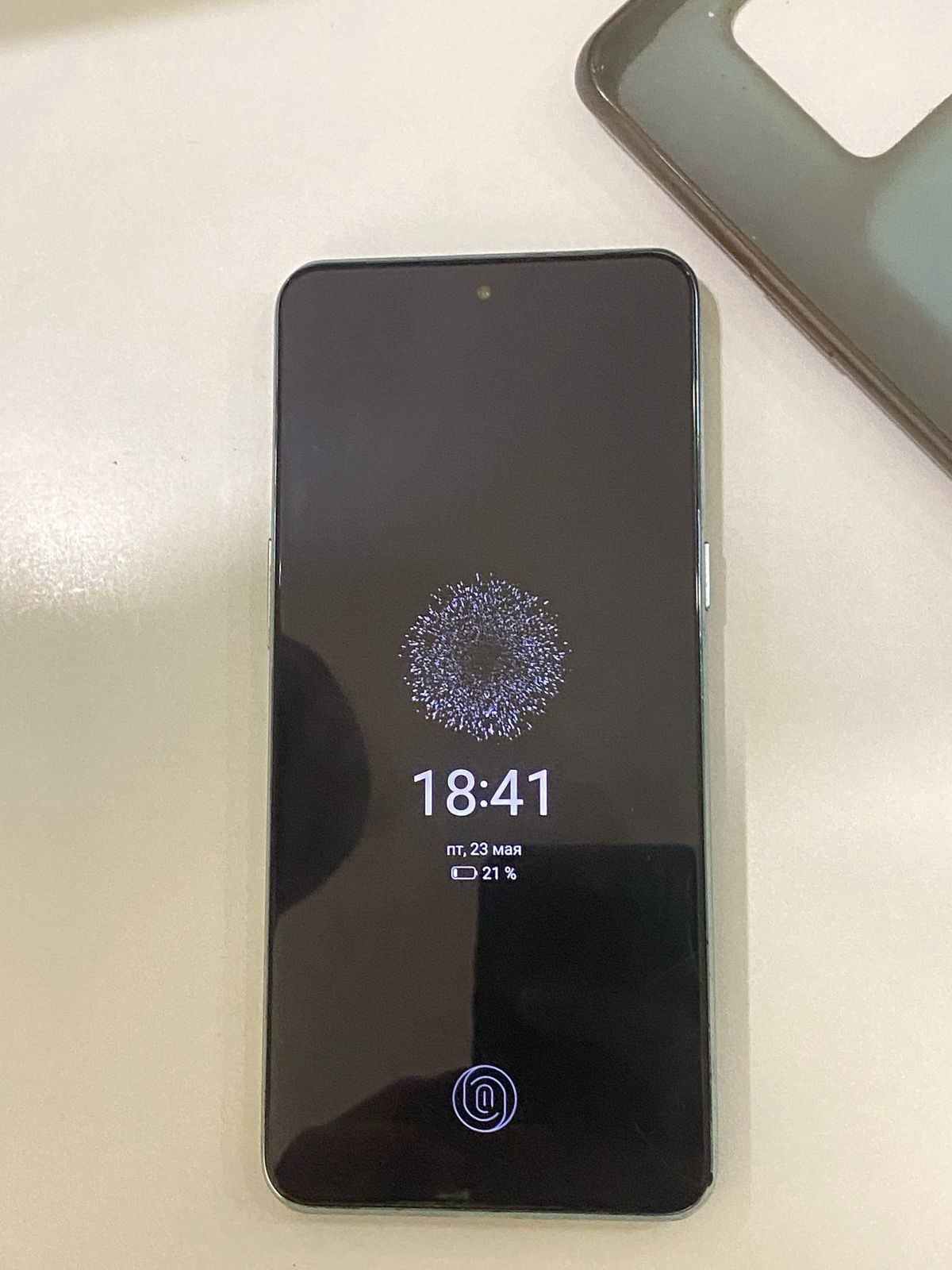 One plus 10t 5G  обмен на айфон