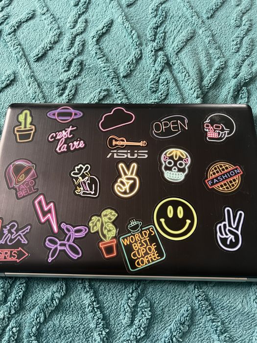 Latop asus aproape nou