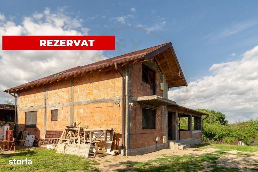 0% Comision ! Casa  Parter+ Mansarda  - Com  Padureti , Arges
