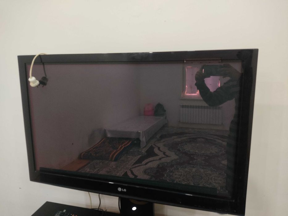 Телевизор продоется