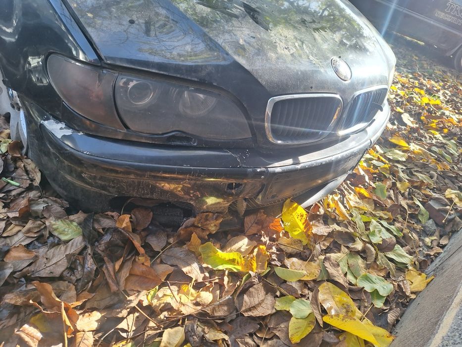 Dezmembrez bmw e46