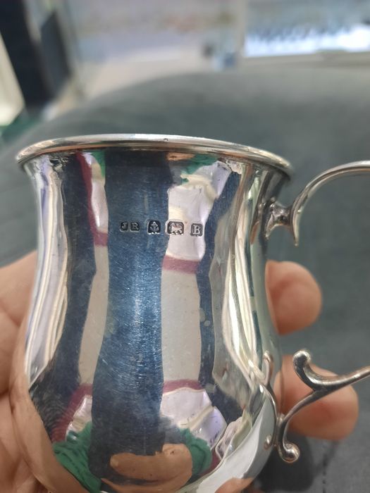 Английска Сребърна чаша