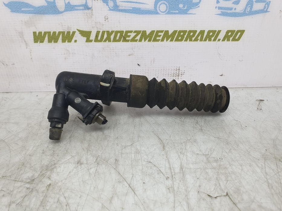 Cilindru ambreiaj 9812976080 1.2 benzina Peugeot 308 T9 [2013 - 2017]