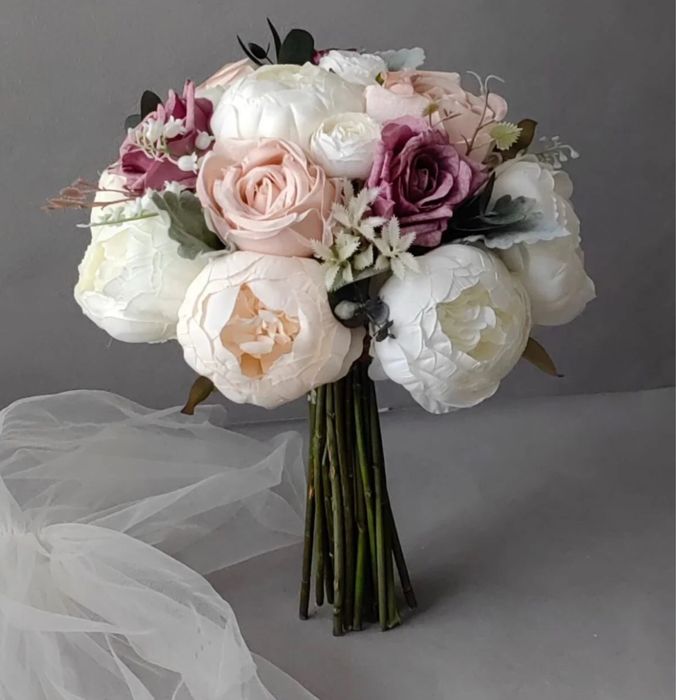 Нов сватбен букет