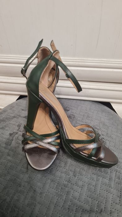 Sandale piele marimea 34