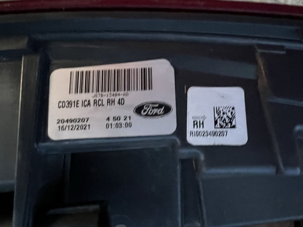 Stop tripla lampa dreapta aripa Ford Mondeo MK5 Facelift Originala
