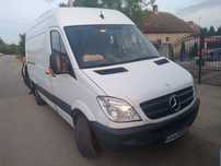 Mercedes sprinter