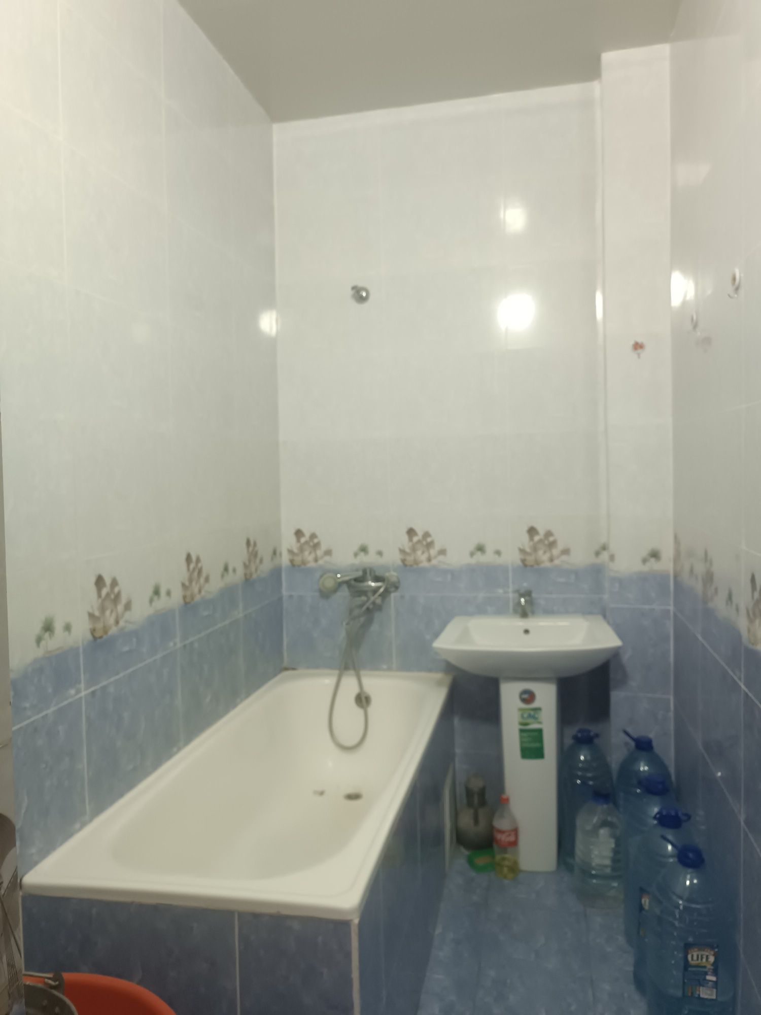 Bir honalik kvartra ijaraga beriladi