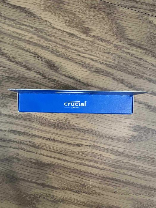 Външен SSD Crucial x9 1TB - чисто нов, неразпечатан