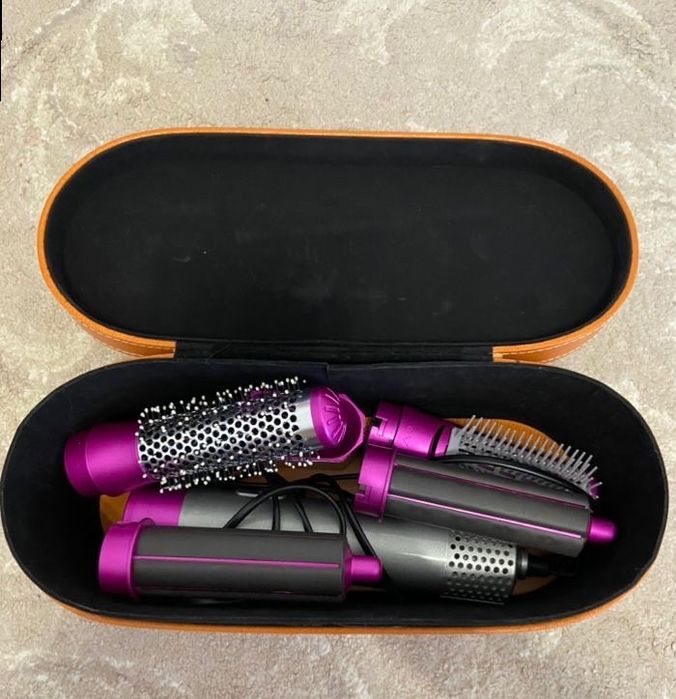 Продаю Дайсон. Новый почти не использованный