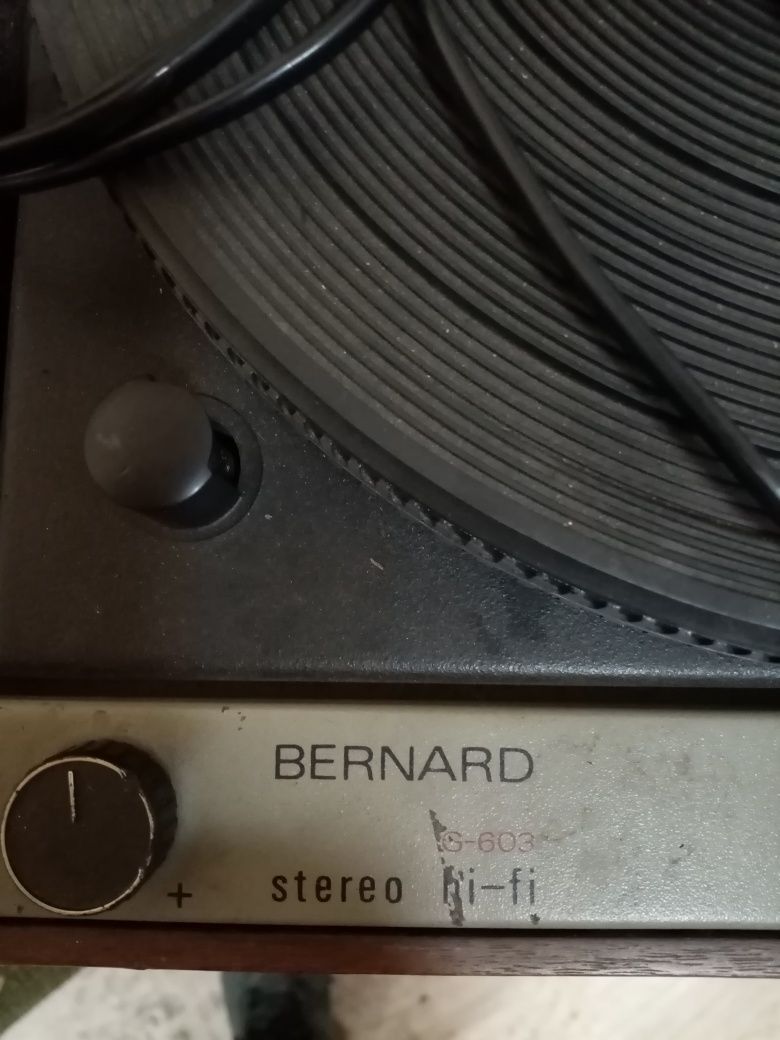 Грамофон Unitra Bernard G603