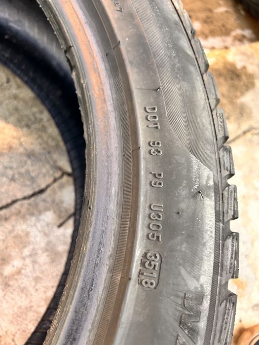 235/45/19 Pirelly