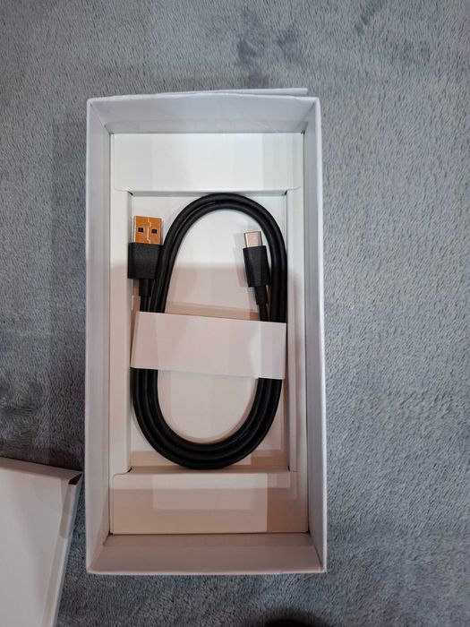 Смартфон  TCL 12GB RAM   128BG ROM