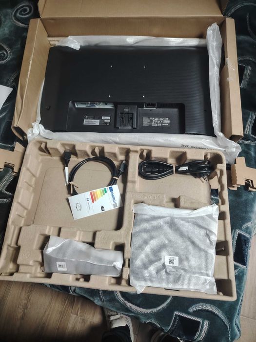 Philips monitor 1000 series/ 24 inch Nou in cutie