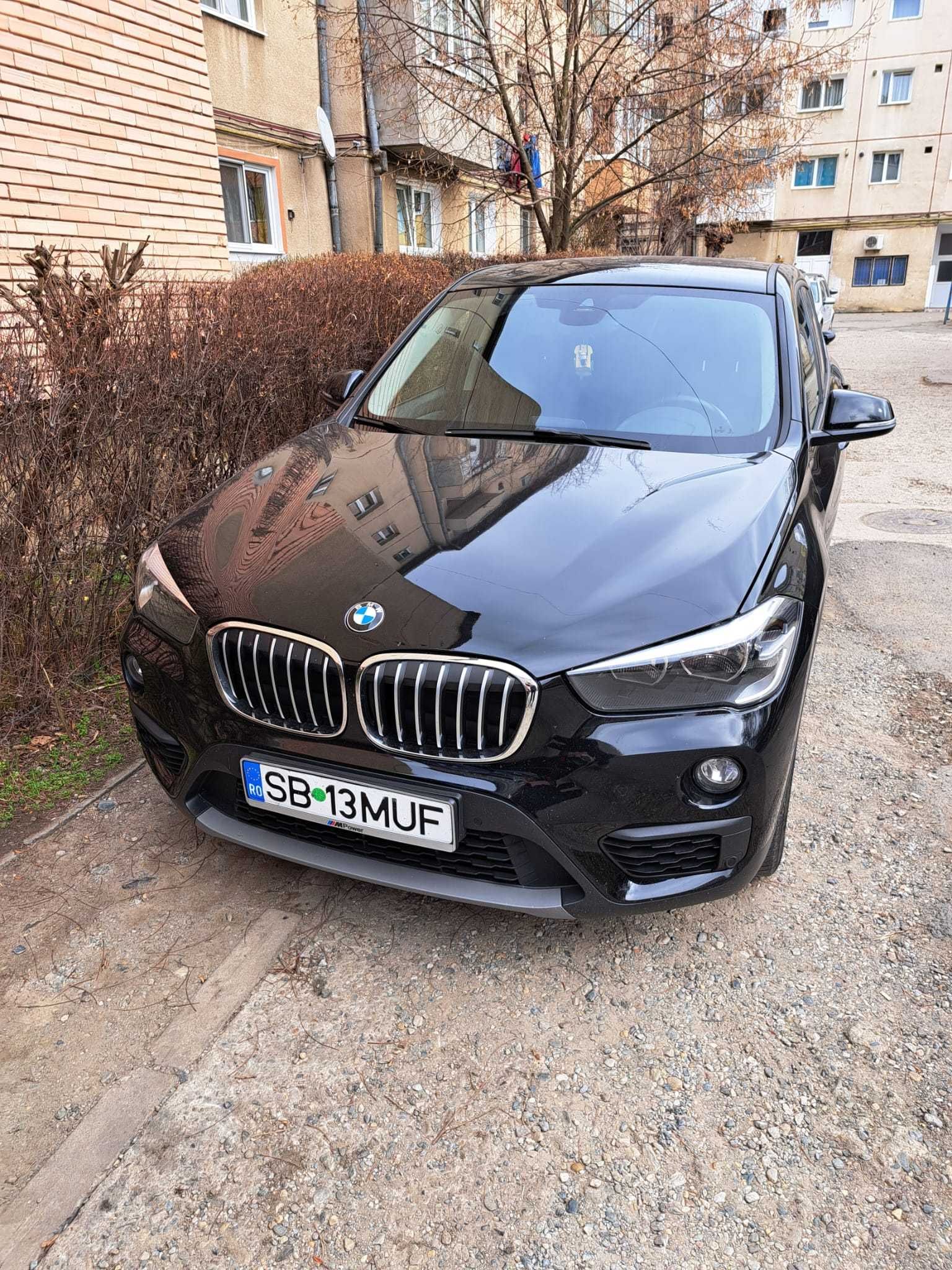 autoturism BMW X1