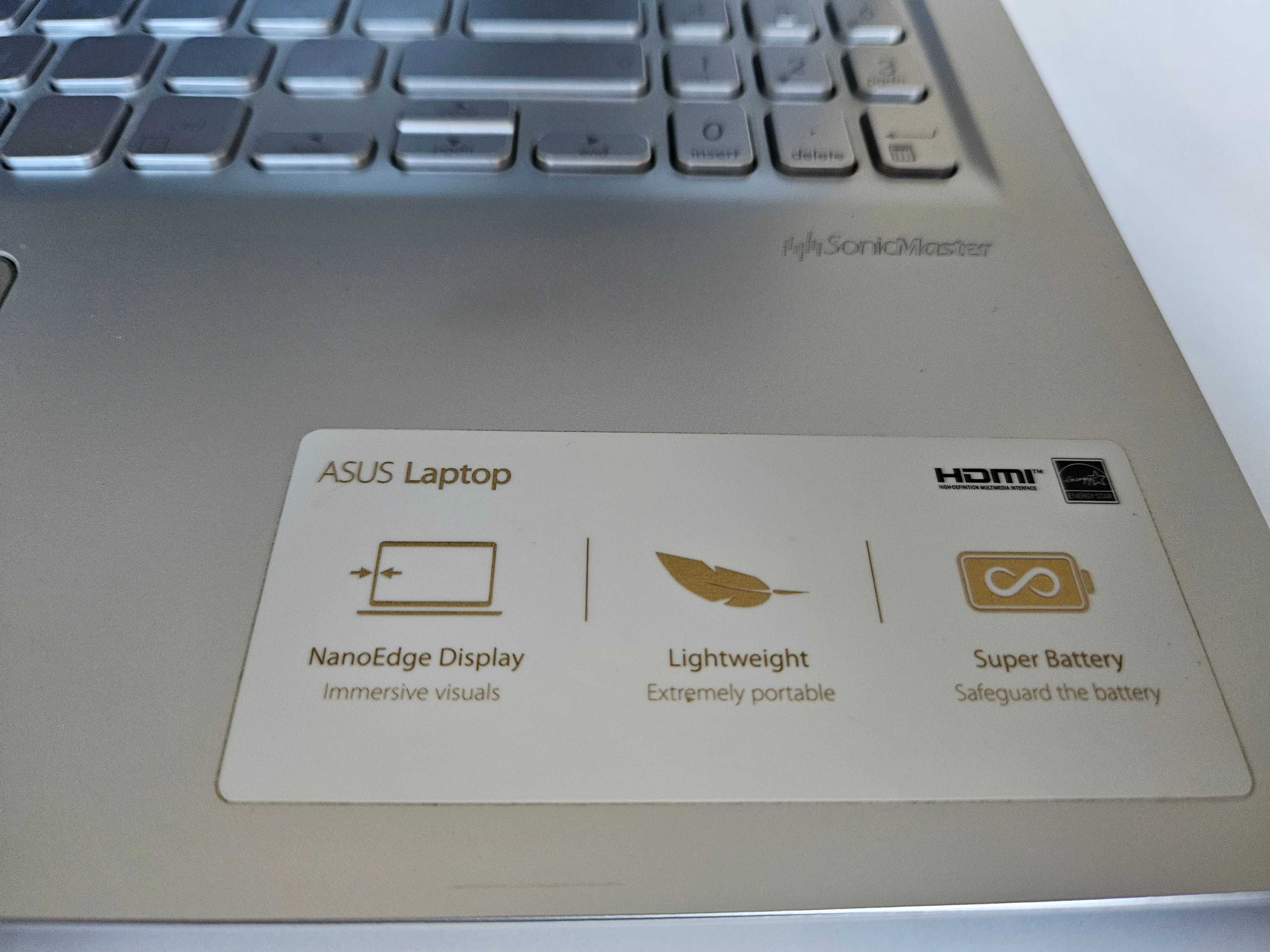 Лаптоп Asus Notebook