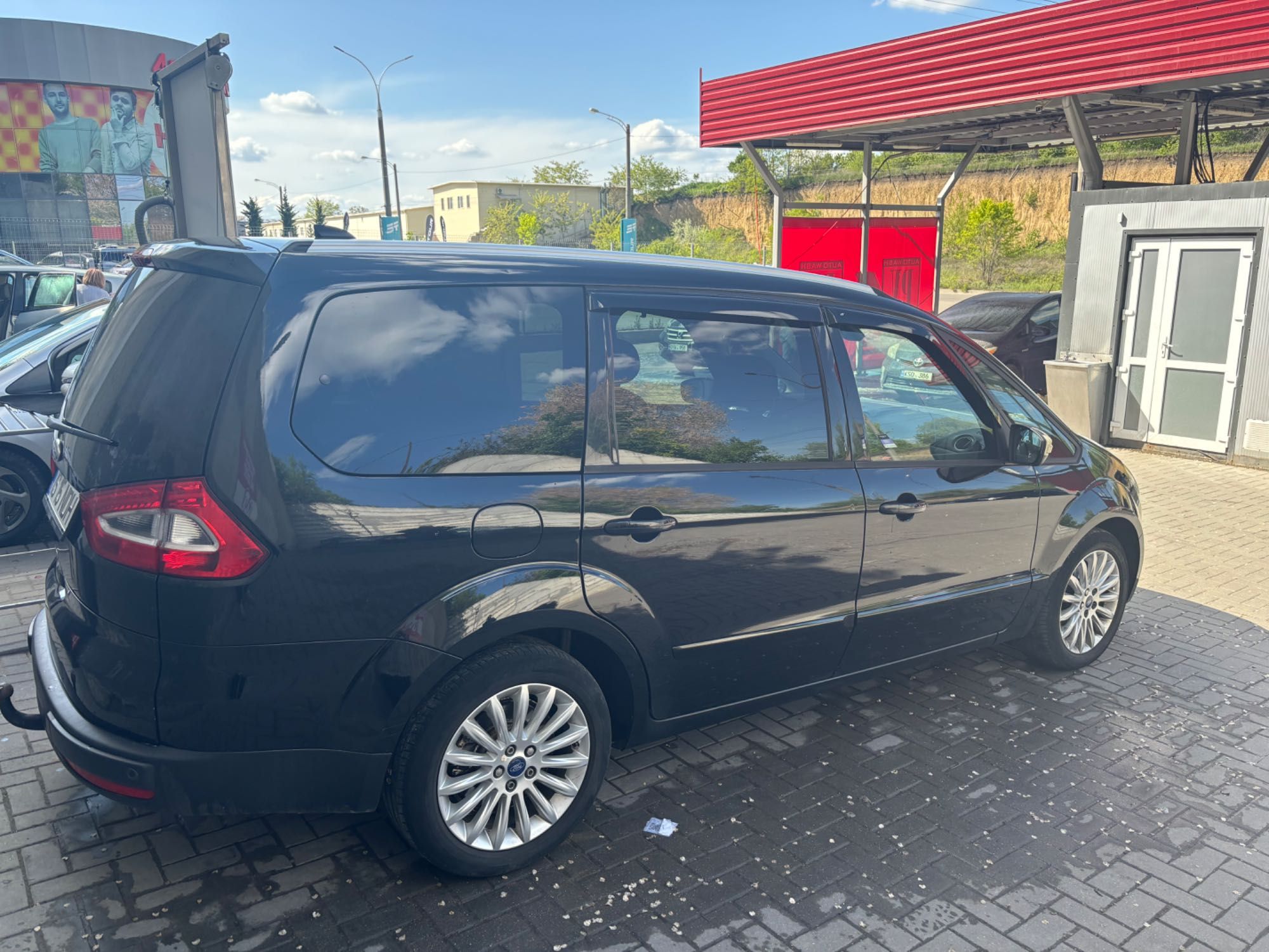 Vând ford galaxy urgent