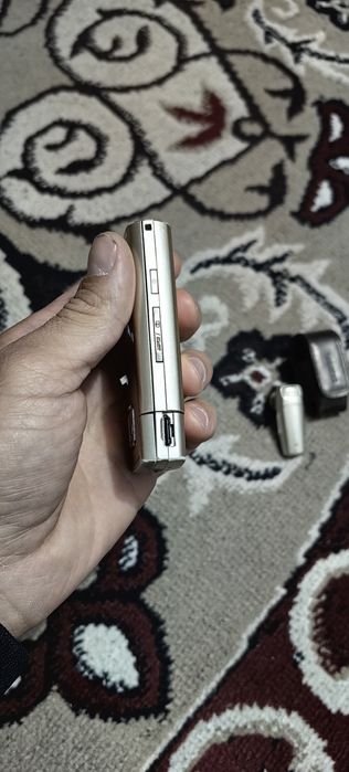 Samsung E900 sotiladi