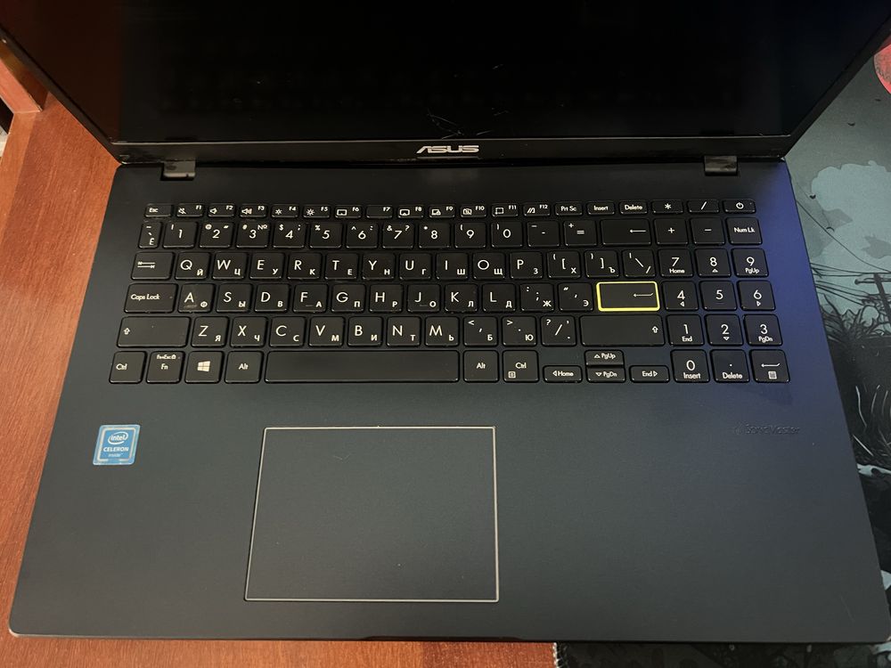 Ноутбук ASUS L510MA (б/у, нерабочий экран)