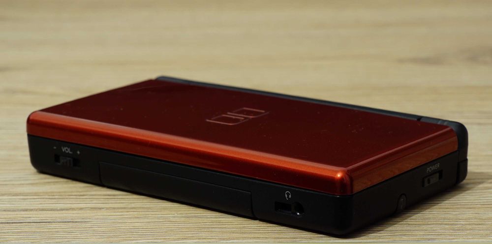 Consola portabila Nintendo DS lite + accesorii