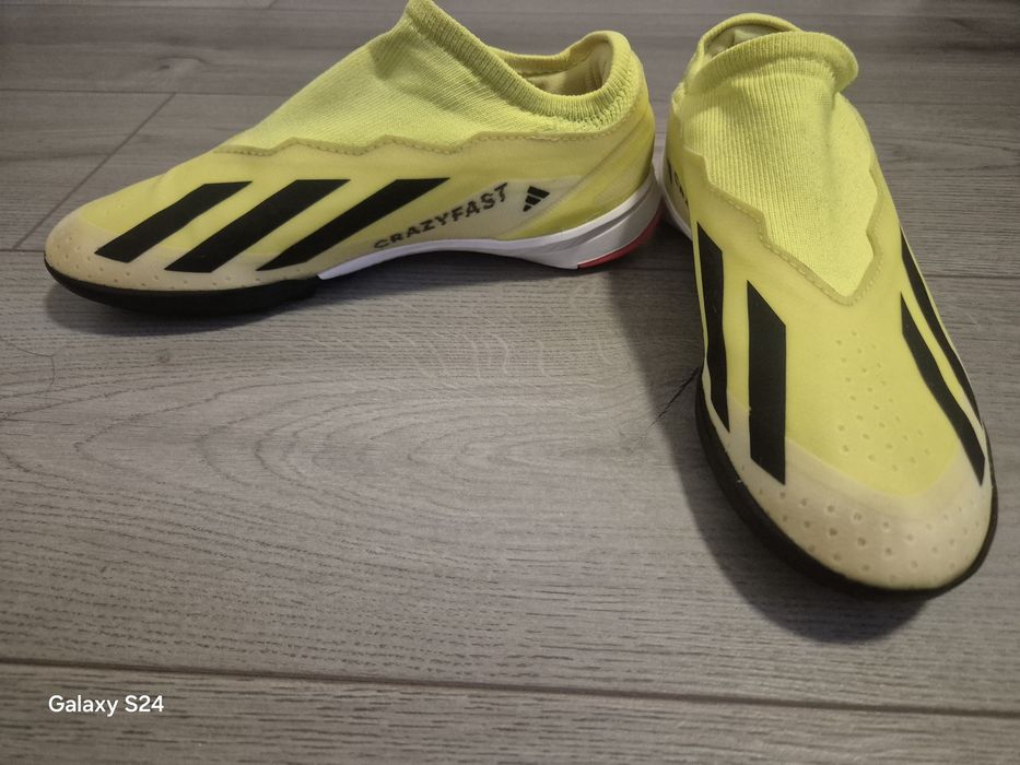 Ghete de fotbal Adidas