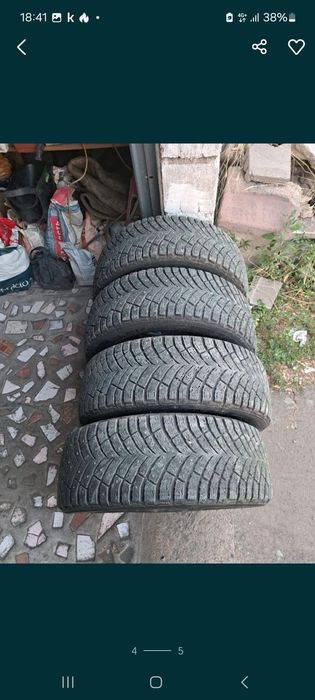 Резина зимняя  мишлен