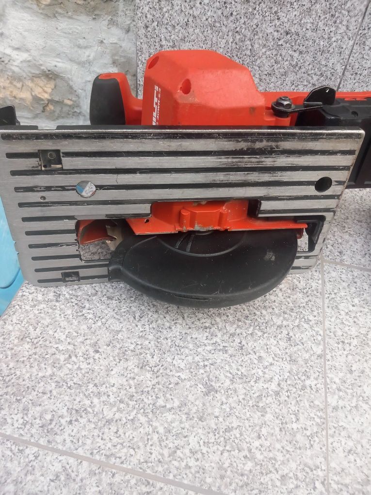 Hilti SC 30WR-22 Ръчен циркуляр Nuron