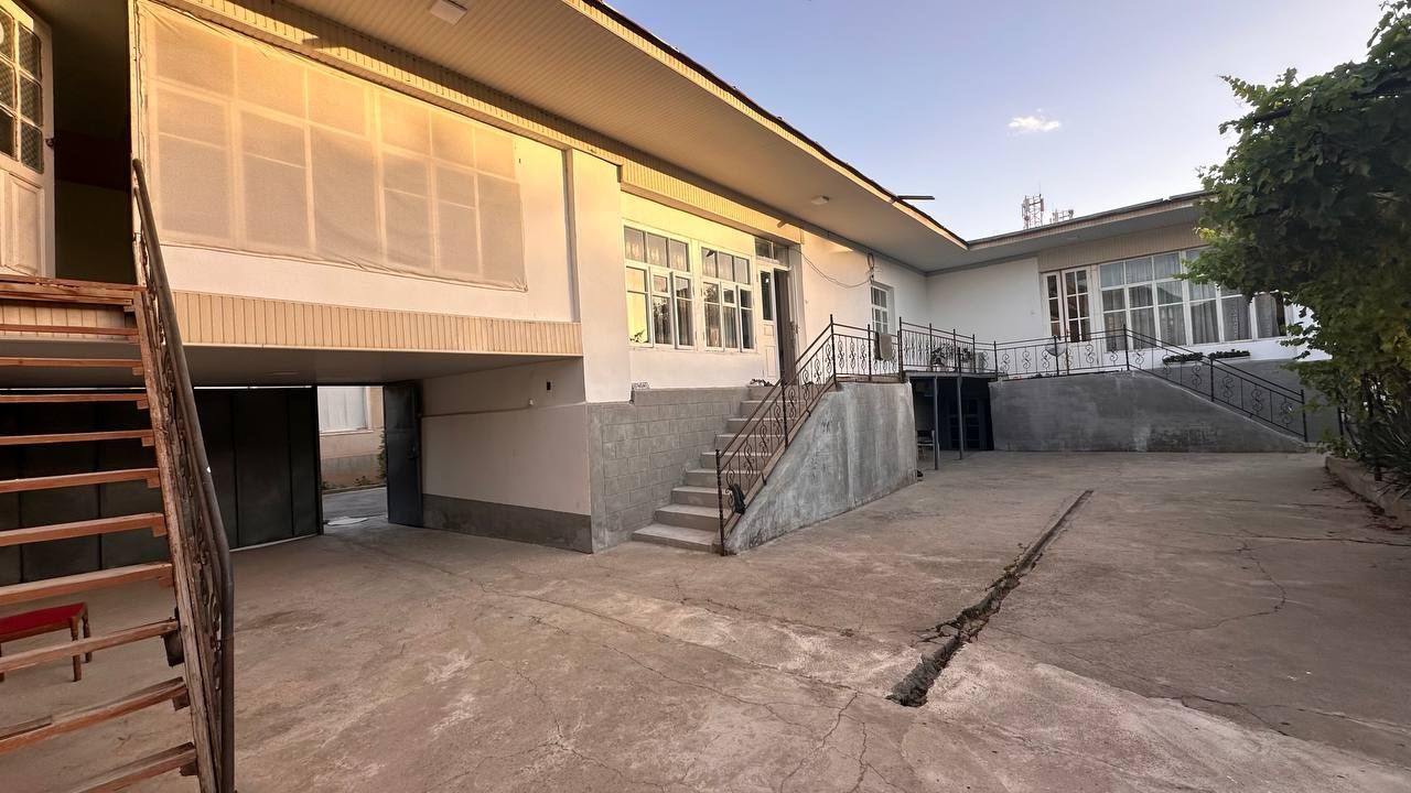 Obod maxallada uchastka sotiladi