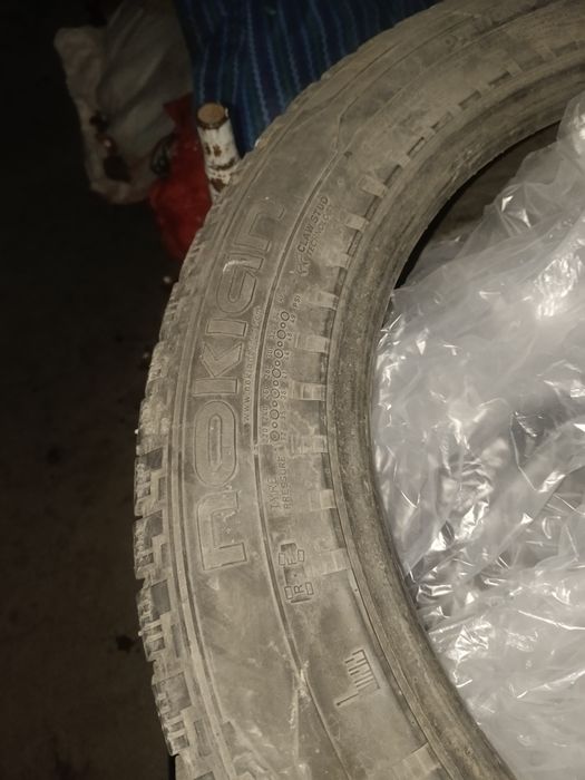 Шины зимние nokian hakkapeliitta 265/50/20