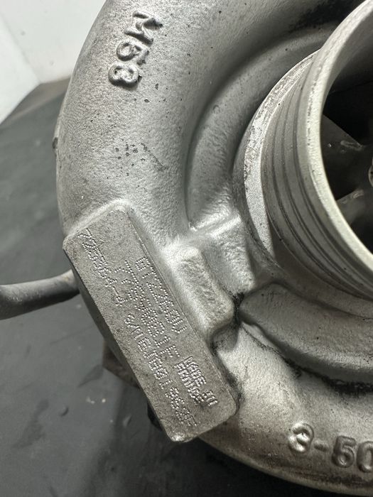 Turbina Bmw X5 E53 3.0 diesel facelift Vacuum