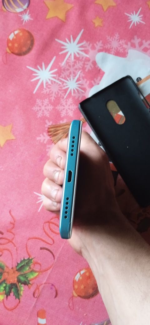 Vând sau schimb  telefon Xiaomi Redmi Note 4