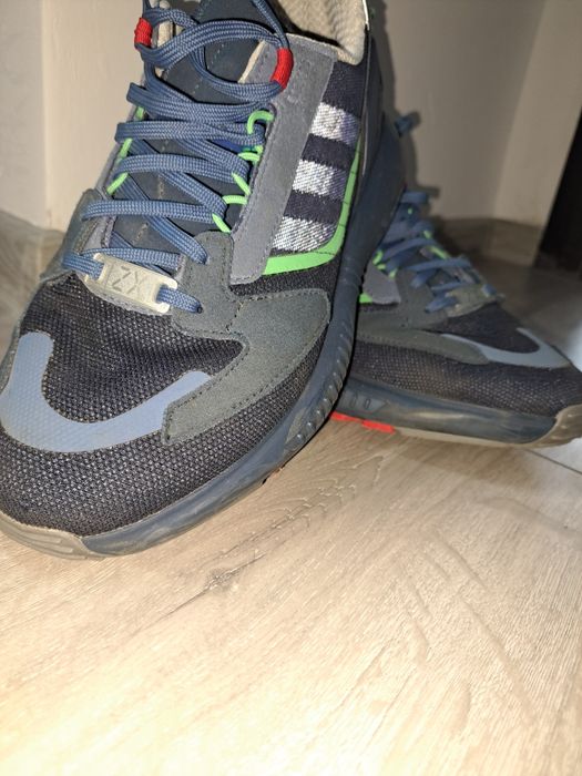 Pantofi Adidas ZX5000