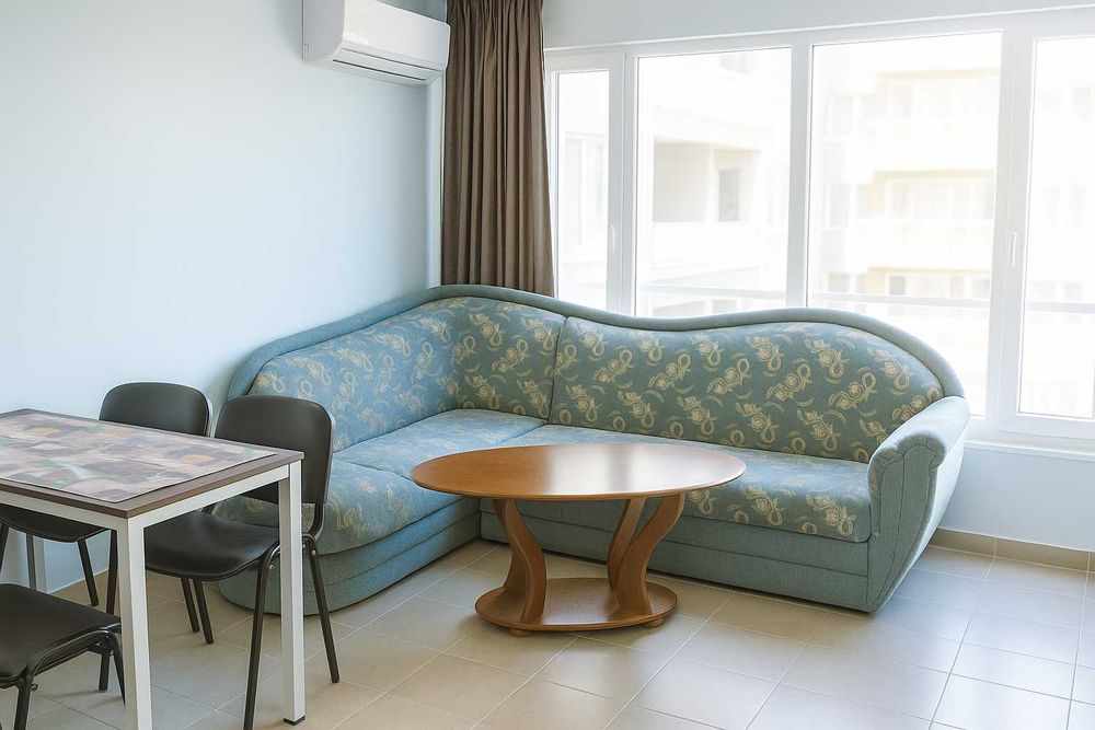 Двустаен апартамент под наем в Южен