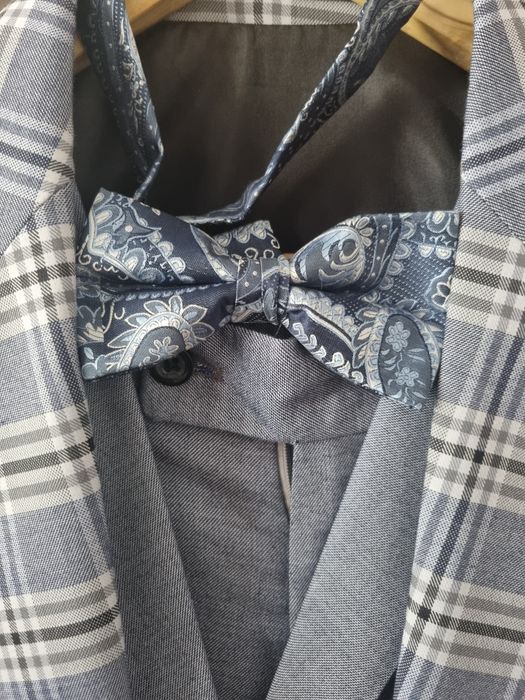 Costum elegant bărbătesc