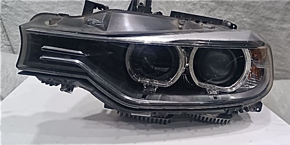 Фары БМВ F30 F31.