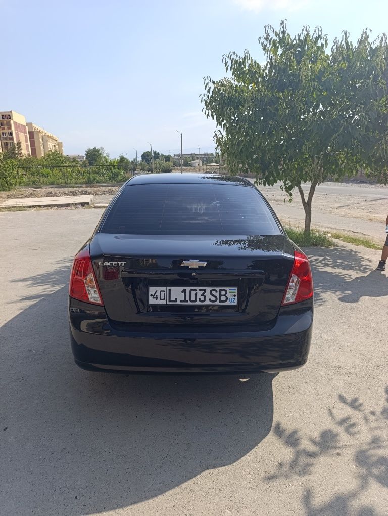Gentra Sotiladi tayor kreditli