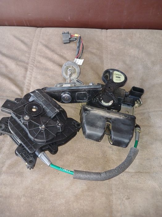 Замок багажника на хюндай грандеур