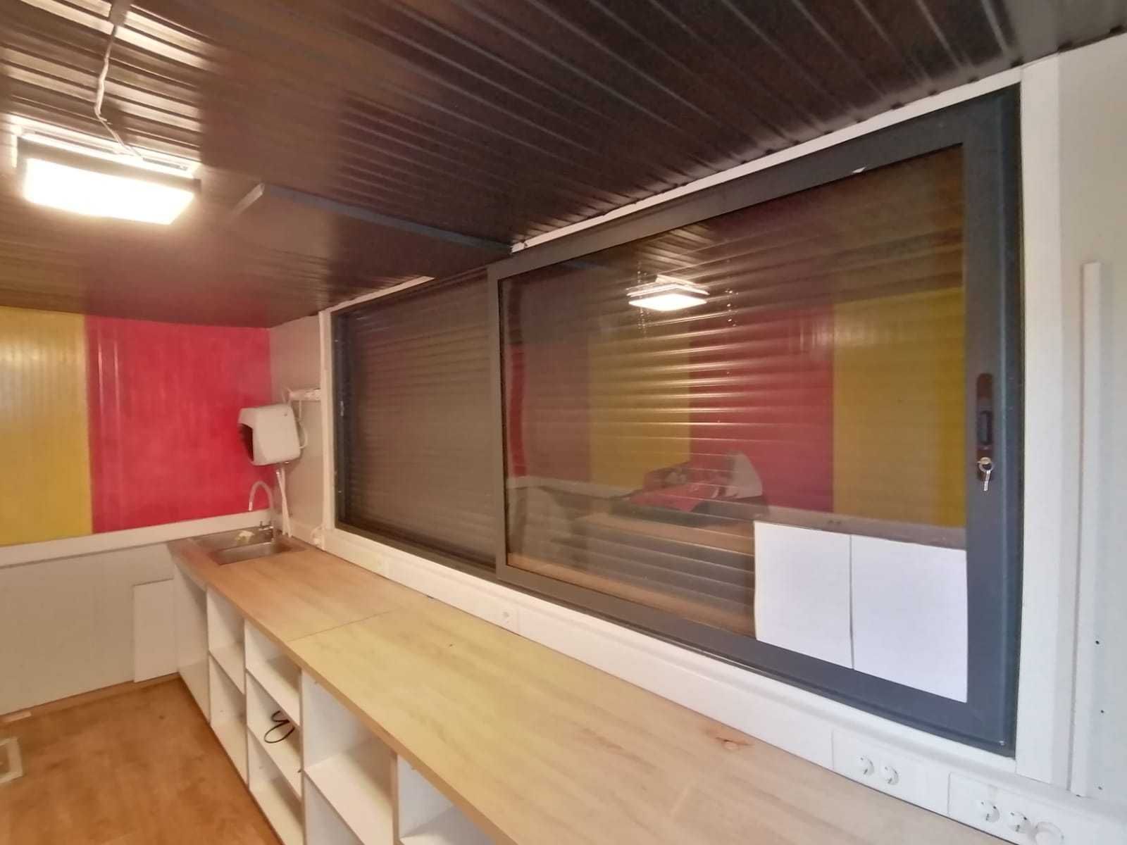 contanier comercial fast food